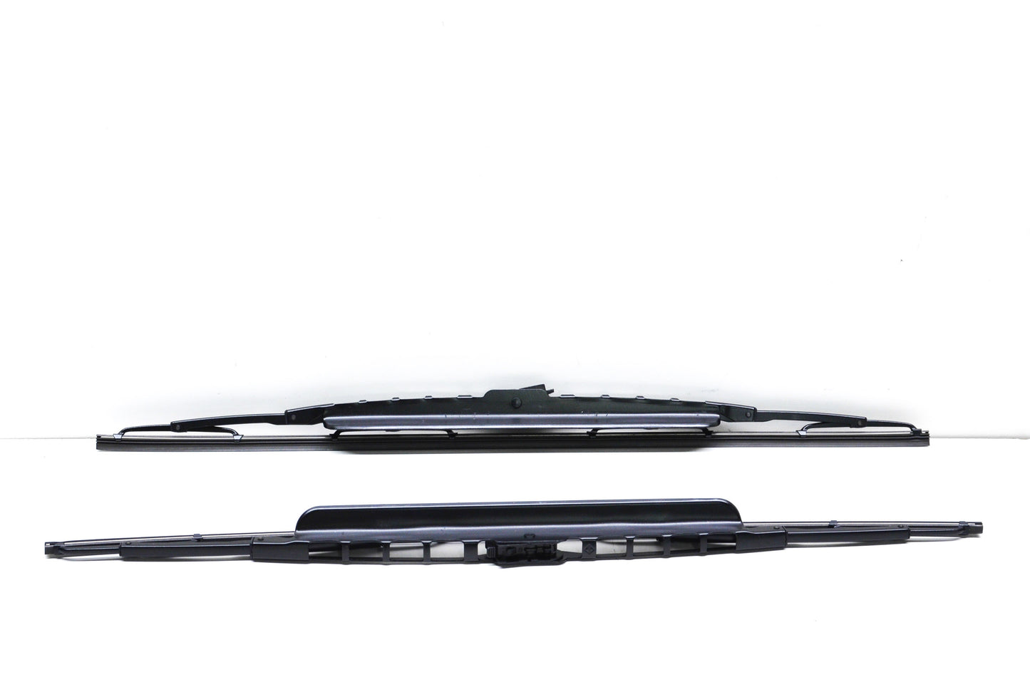 OEM Mercedes-Benz A1708200045 22" Wiper Blade Kit NOS
