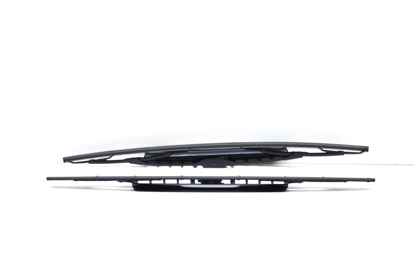OEM Mercedes-Benz A1708200045 22" Wiper Blade Kit NOS