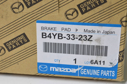 New OEM Mazda Brake Pad Kit NOS