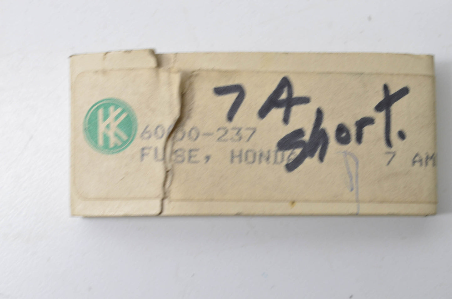 Aftermarket 6000-237 7A Short Fuses Qty 2 NOS