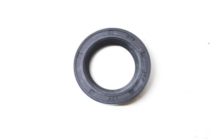 New OEM Briggs & Stratton Oil Seal NOS
