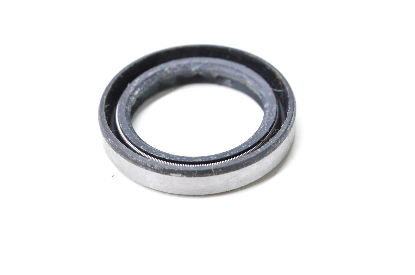 New OEM Tecumseh 788008 Oil Seal NOS
