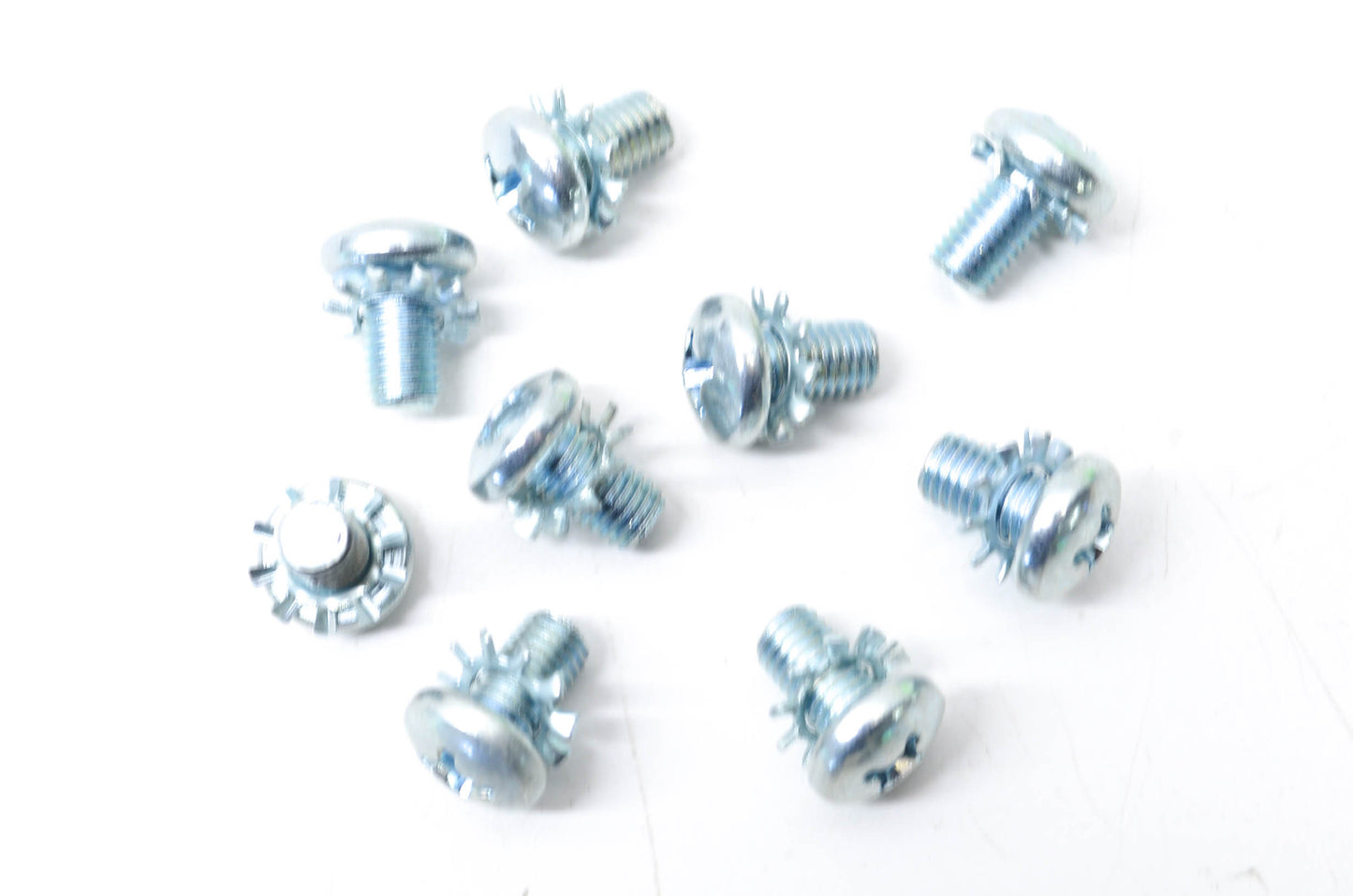 ESF 178-601 Screw Qty 9 NOS