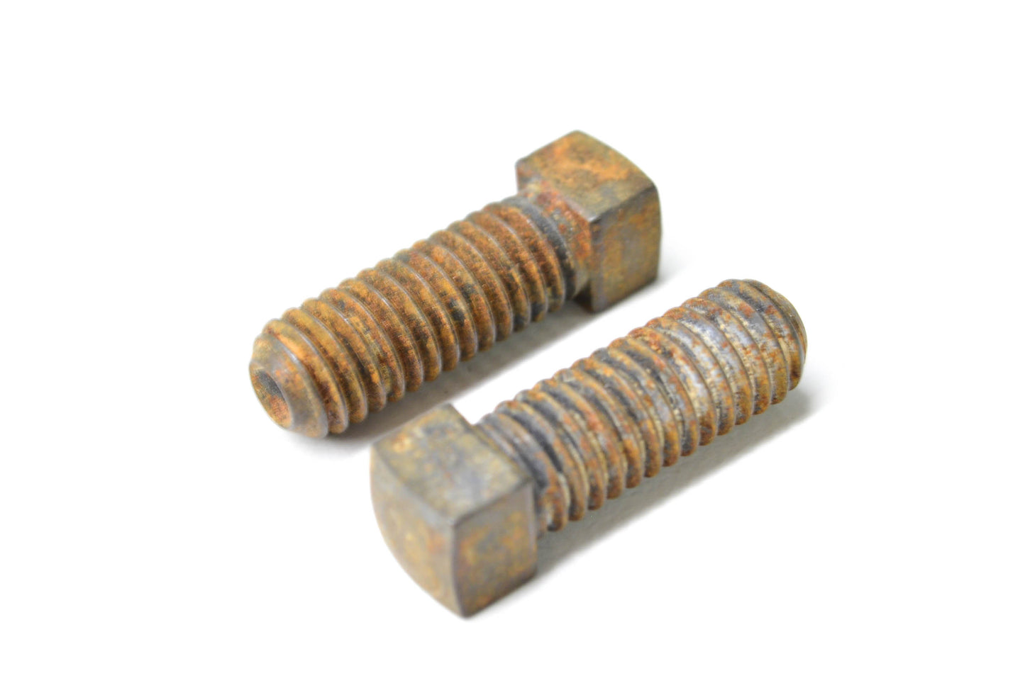 Toro 3243-5 Screw Qty 2 NOS