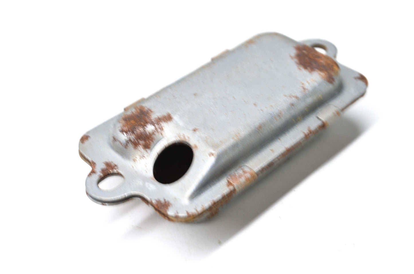 OEM Briggs & Stratton 495758 Breather Assembly