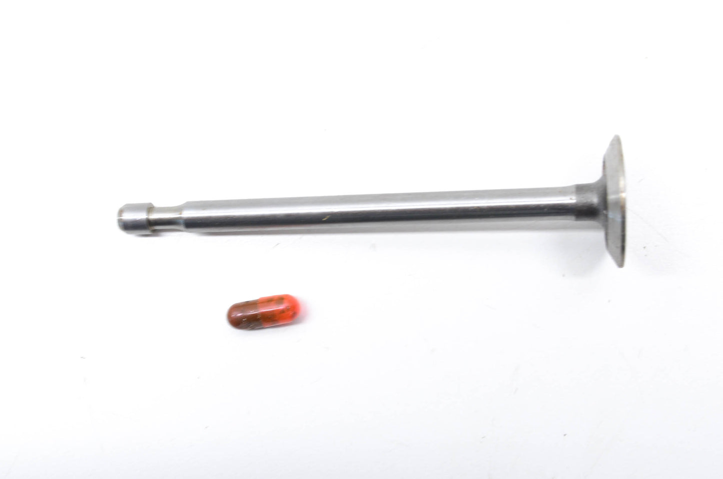 New OEM Briggs & Stratton Guide Valve NOS
