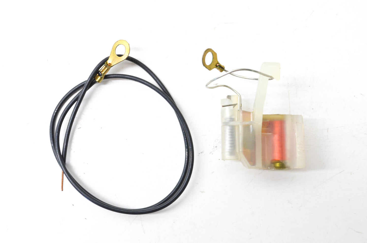New OEM Briggs & Stratton 394970 Electronic Ignition Kit (Incomplete) NOS