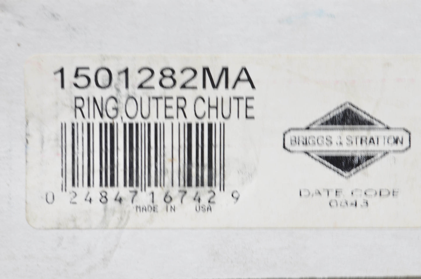 OEM Briggs & Stratton 1501282MA Outer Chute Ring NOS