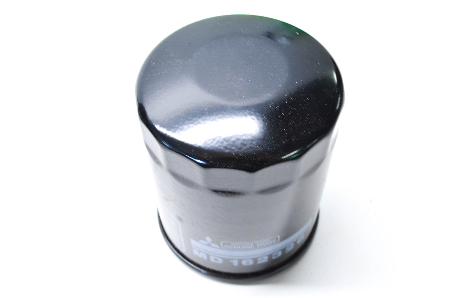 Mitsubishi MD162-326 Oil Filter NOS