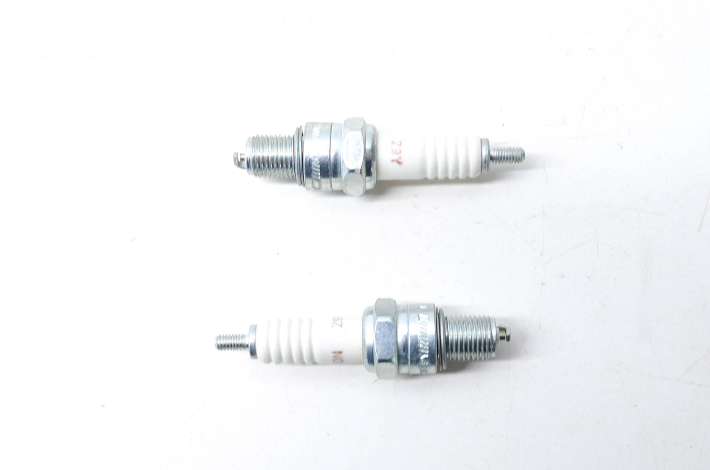 New Champion Spark Plug QTY 2 NOS