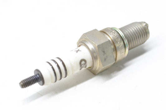 Nippondenso X24ES-ZU Spark Plug NOS