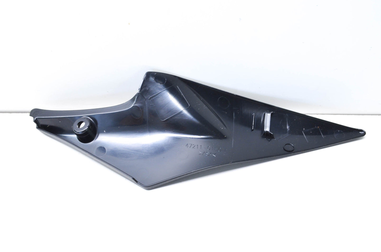 OEM Suzuki 47211-01H00-291 Left Frame Cover NOS
