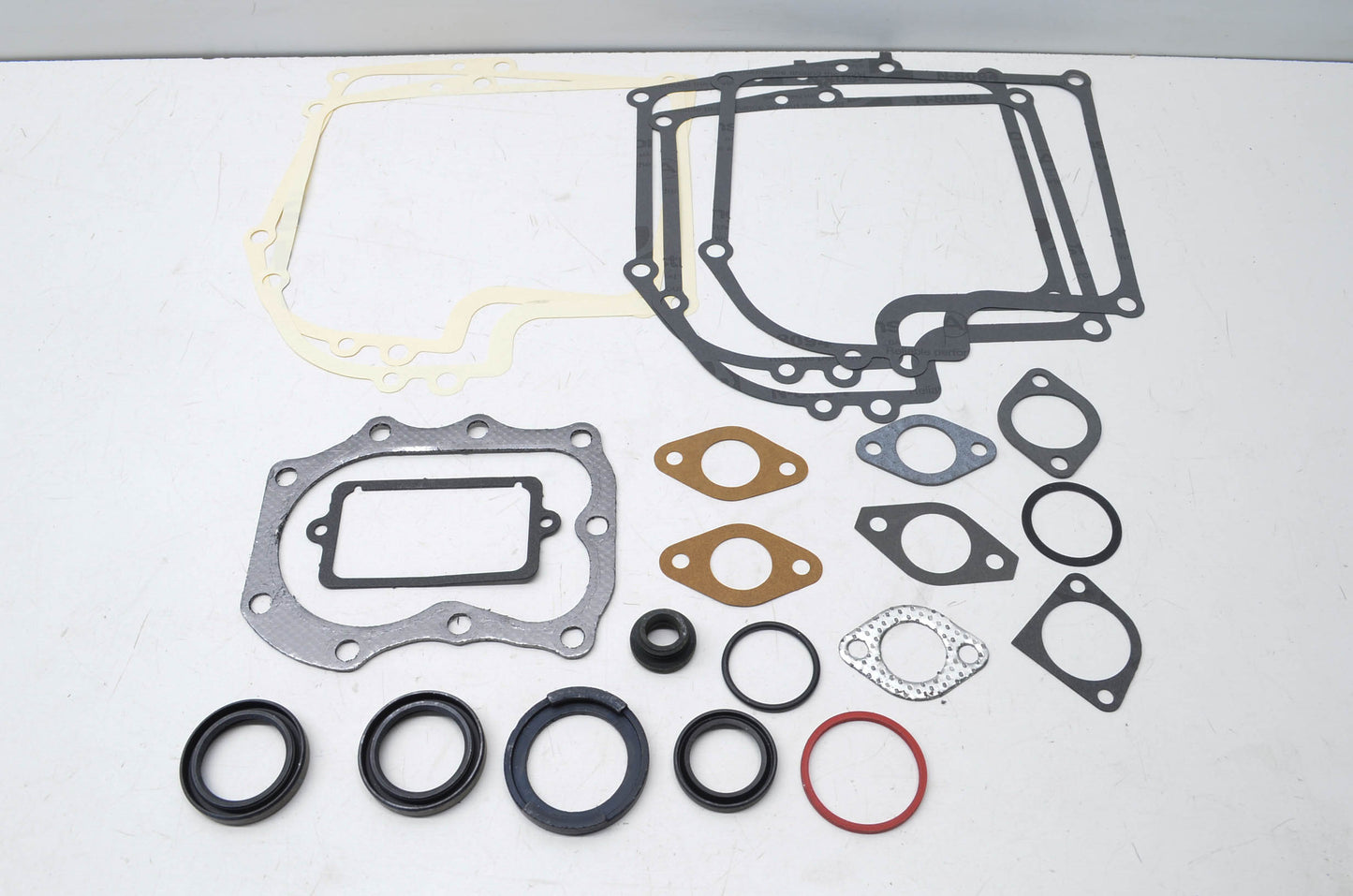 New OEM Briggs & Stratton Gasket Kit NOS