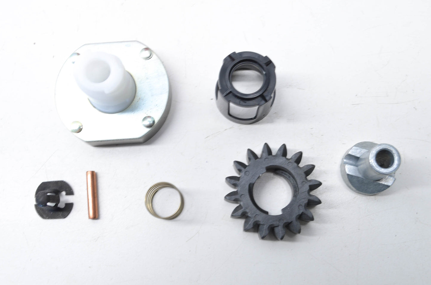 OEM Briggs & Stratton 696540 Drive Starter Kit NOS