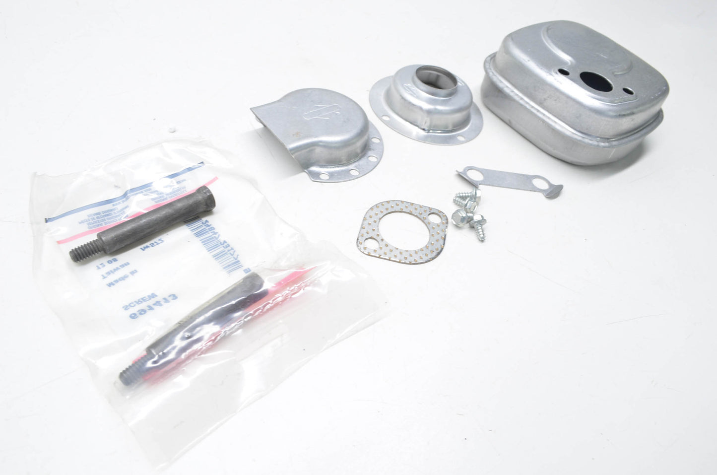 OEM Briggs & Stratton 494585 Lo-Tone Muffler Kit NOS