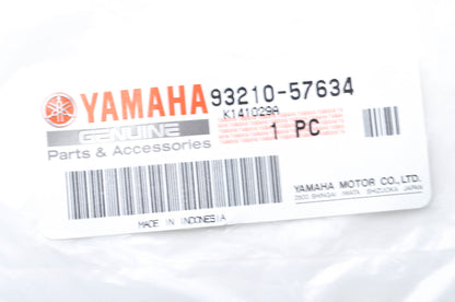 New OEM Yamaha Replacement Seal QTY 2 NOS
