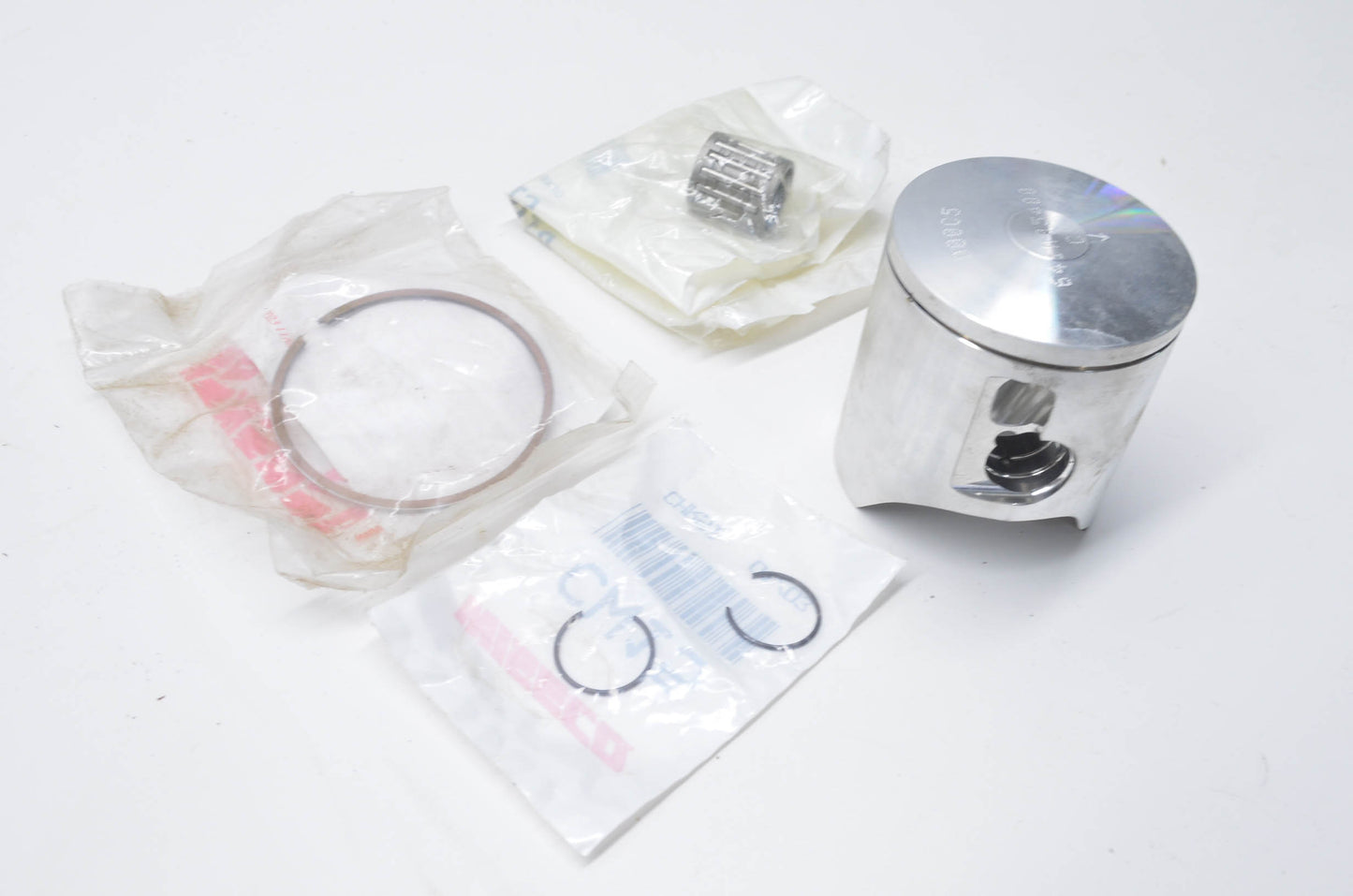 Suzuki 54mm Piston Kit NOS