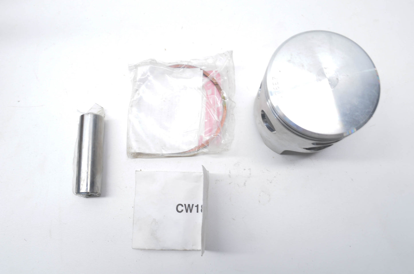 Wiseco 439M07000, 439PS 70mm Forged Piston Kit NOS