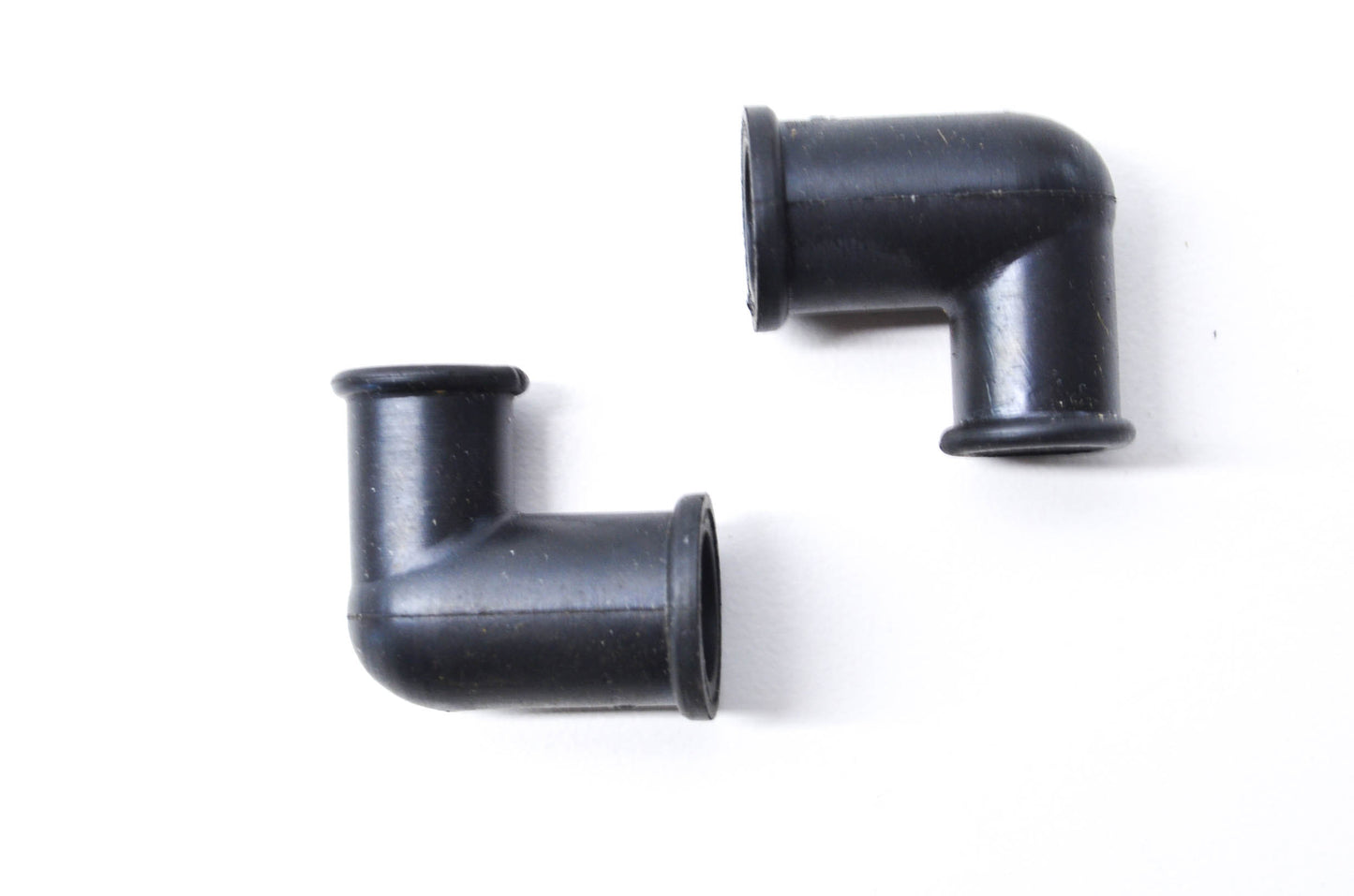 New OEM Briggs & Stratton Grommet QTY 2 NOS