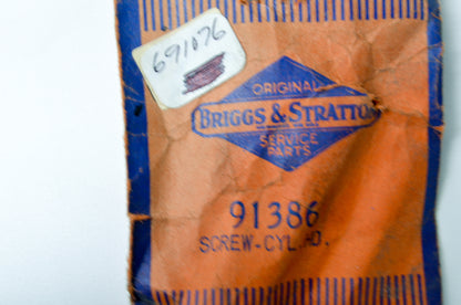 OEM Briggs & Stratton 91386, 691076 Screw NOS