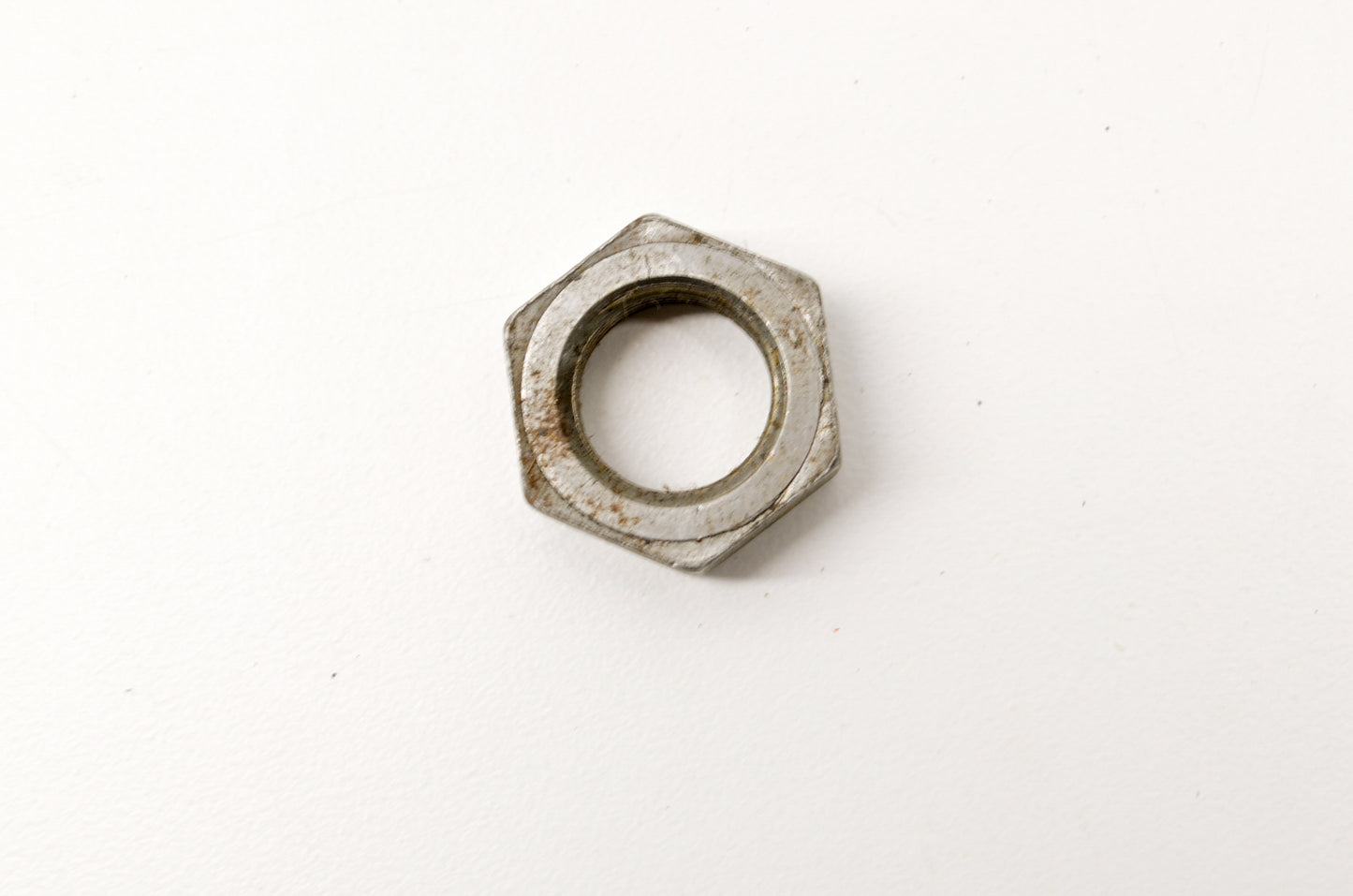 OEM Briggs & Stratton 690662 Nut