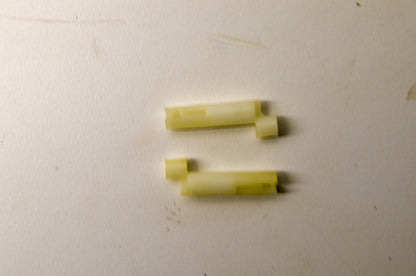 OEM Briggs & Stratton 68908 Choke Shaft QTY 2 NOS