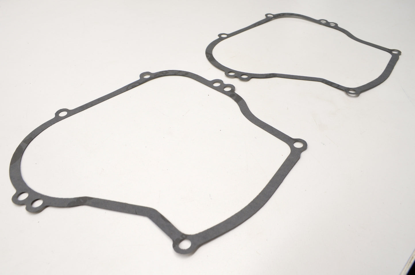 OEM Briggs & Stratton 270069 Gasket QTY 2 NOS