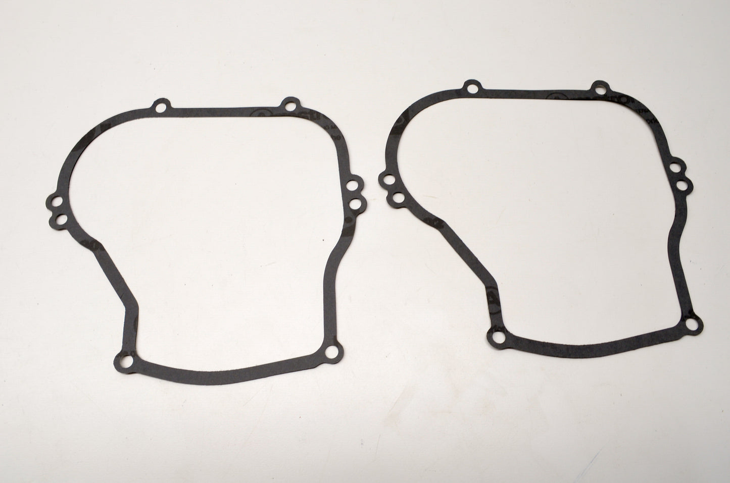 OEM Briggs & Stratton 270069 Gasket QTY 2 NOS