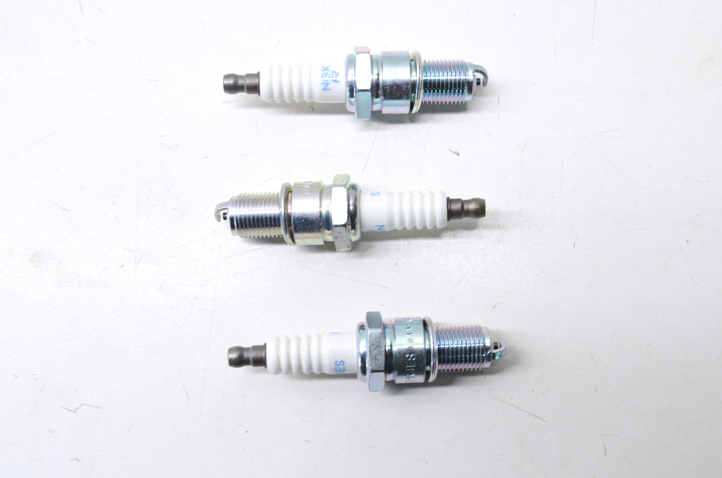 NGK BPR4ES, 6578 Spark Plug Qty 3 NOS