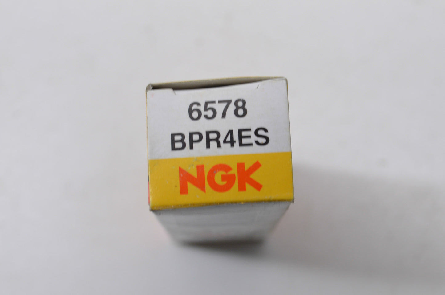 NGK BPR4ES, 6578 Spark Plug Qty 3 NOS