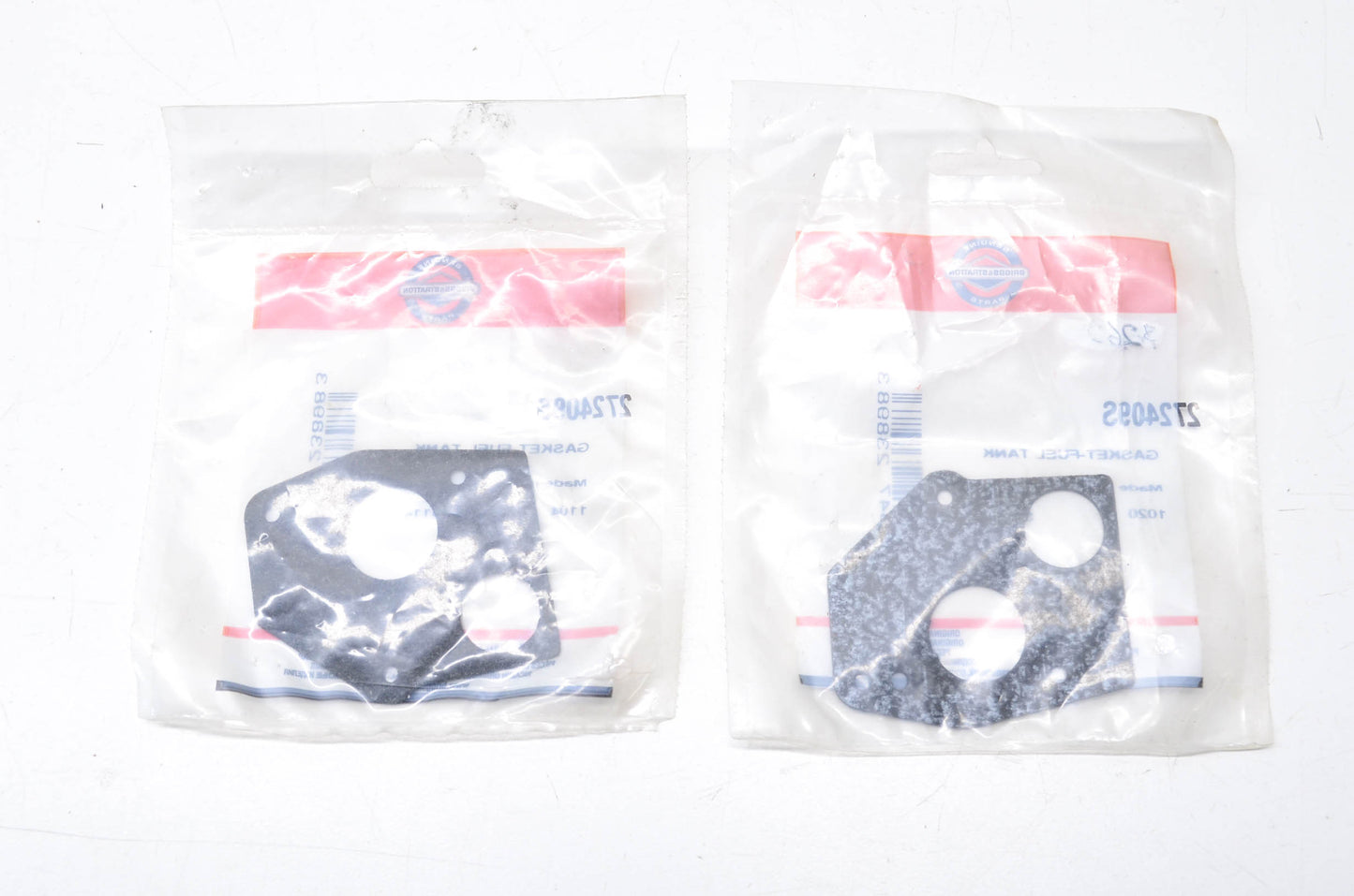 OEM Briggs & Stratton 272409S Gasket Qty 2 NOS