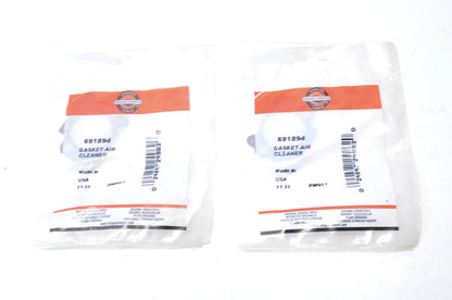 New OEM Briggs & Stratton Gasket QTY 2 NOS