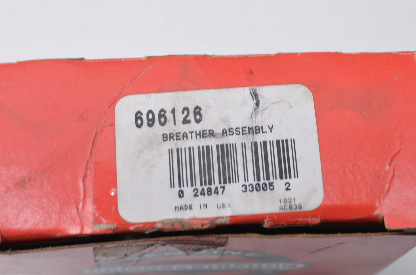 New OEM Briggs & Stratton Breather Assembly NOS