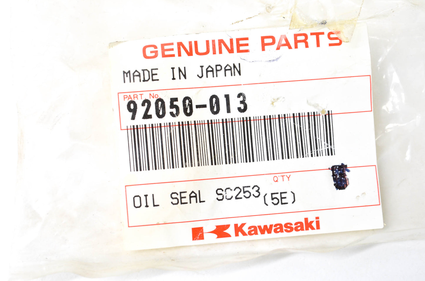 OEM Kawasaki 92050-013 Oil Seal SC25376 NOS