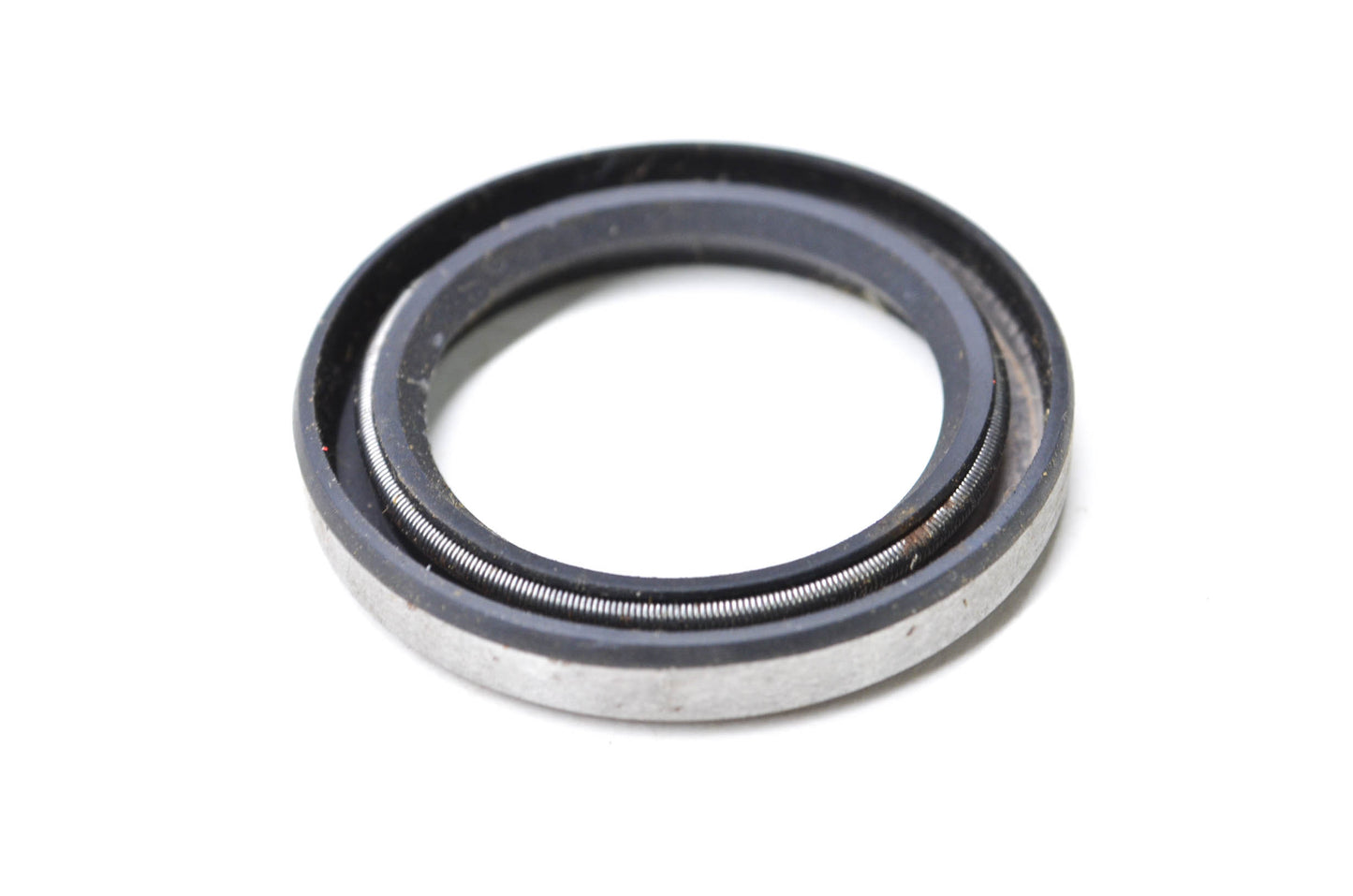 Tecumseh 391086 Oil Seal NOS