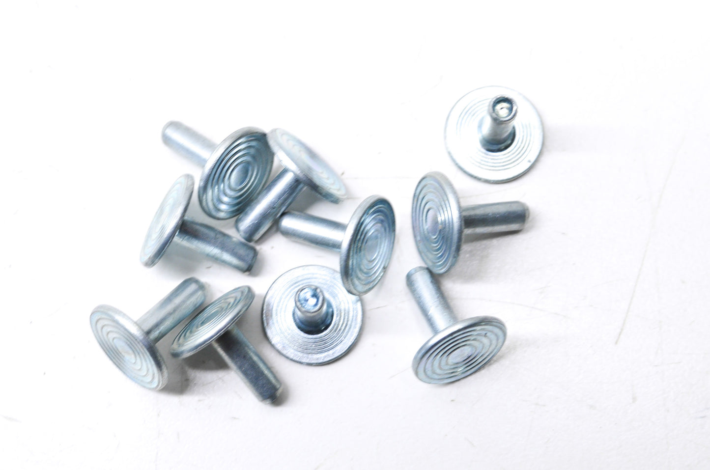OEM Polaris 7621423 Rivet Qty 10 NOS