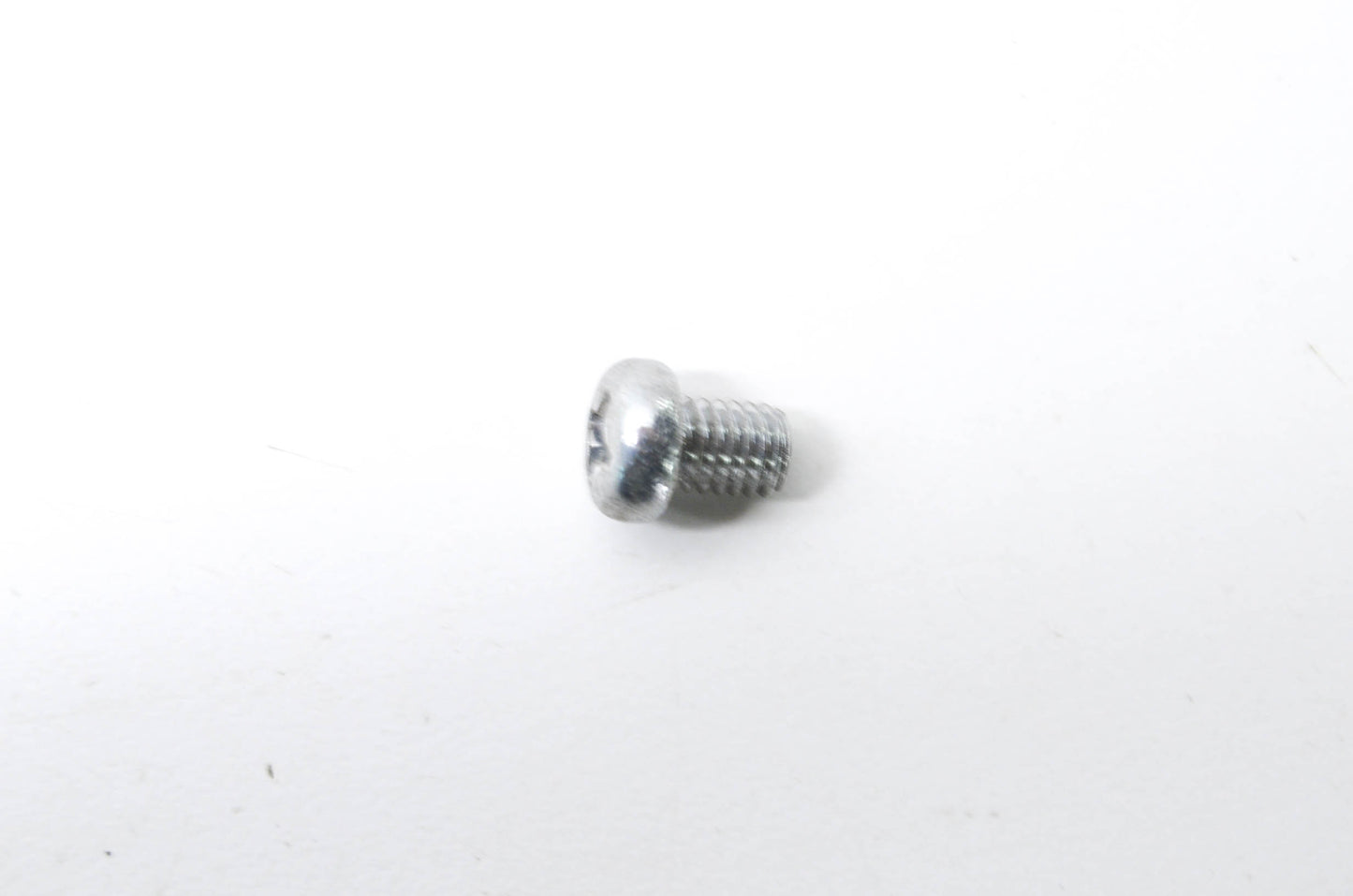 OEM Kawasaki 220E0608 Pan Head Screw 6X8 NOS