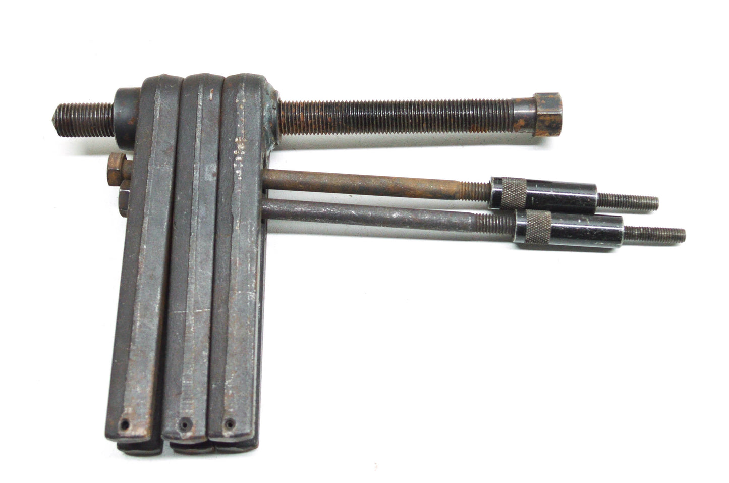 OEM Suzuki 09920-13120 Shaft Remover