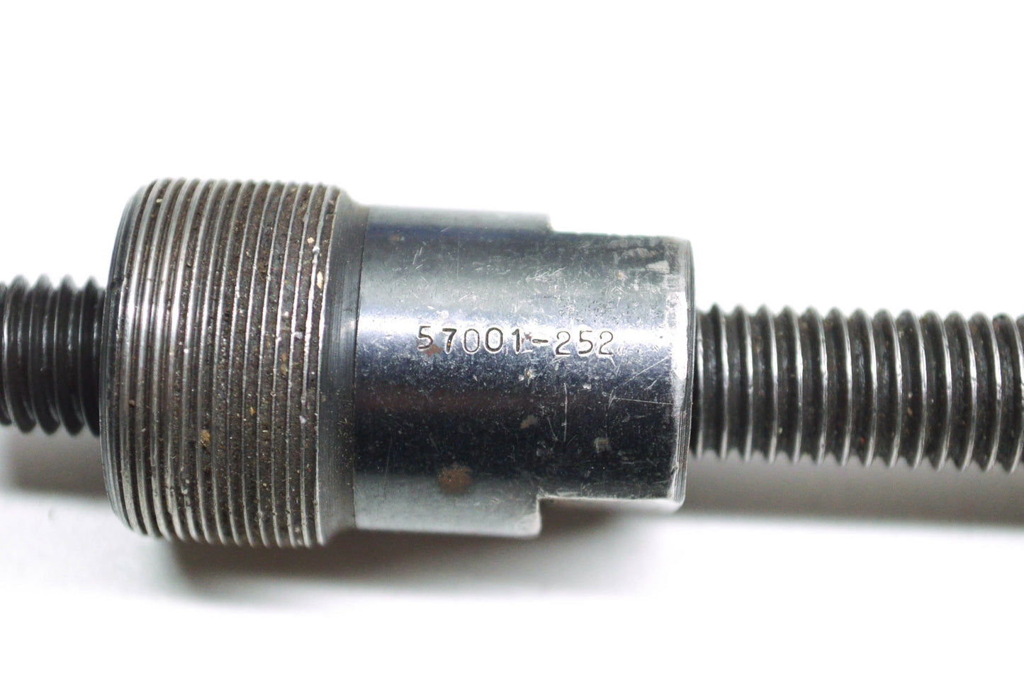 OEM Kawasaki 57001-252 Flywheel Puller