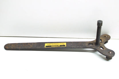 OEM Kawasaki 0144-310 Flywheel Puller