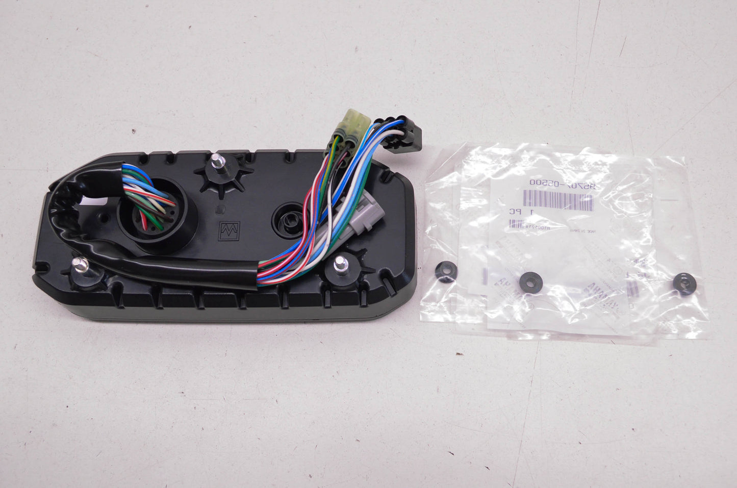 OEM Yamaha SSV-2P581-20-00 SSV-2P581-20-00 Digital Meter Kit NOS