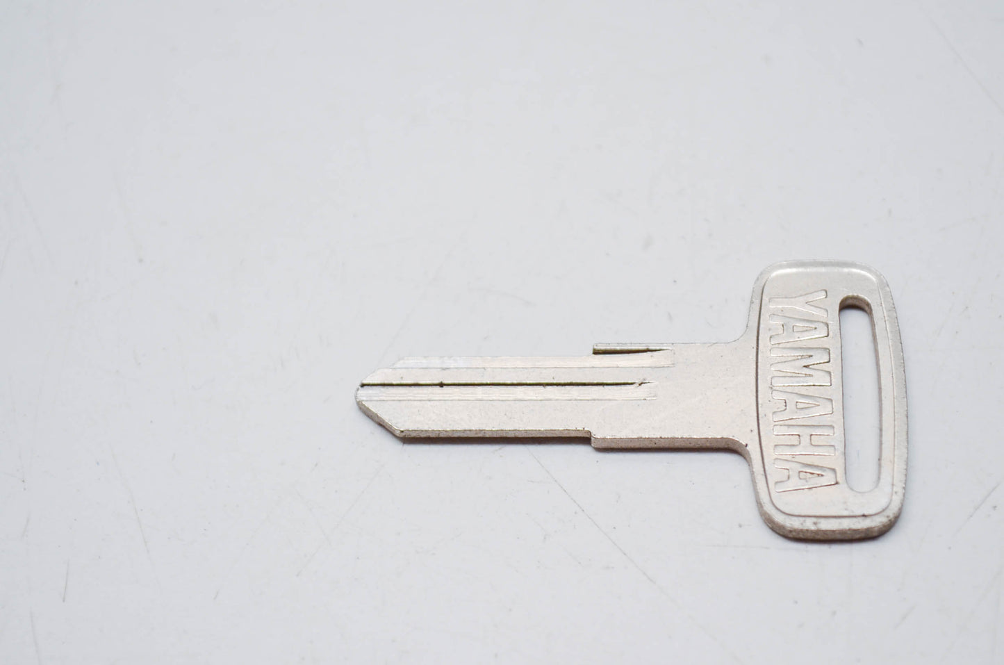 OEM Yamaha 90890-55811-00 Blank Key 1221 NOS