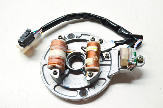 OEM Yamaha 4EM-85560-10-00 Base Assembly NOS