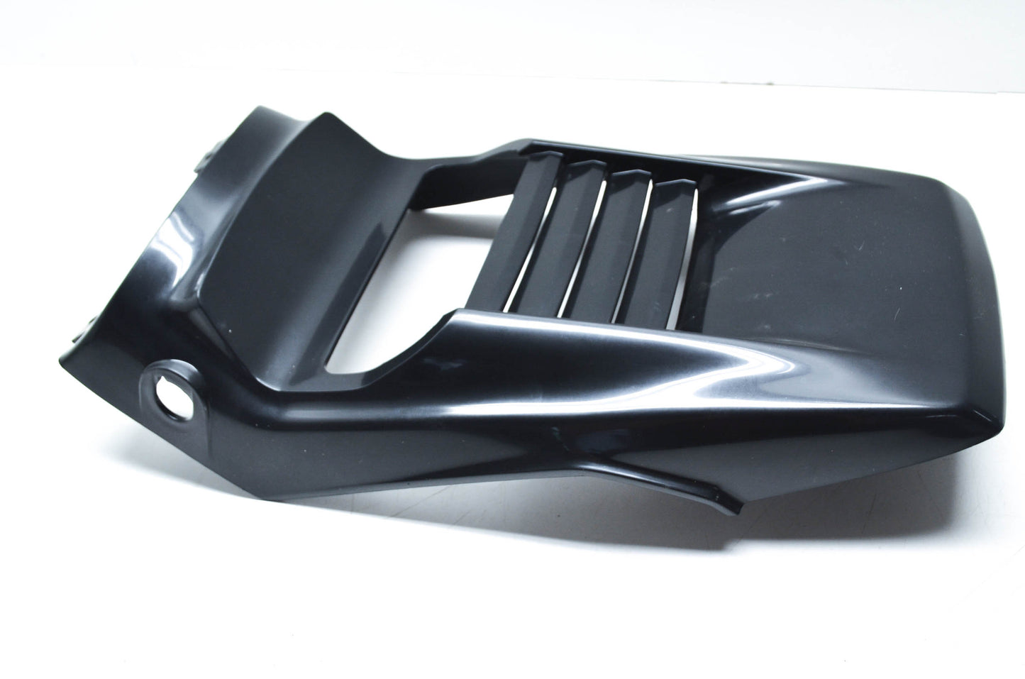 New OEM Yamaha 1997 2001-2002 Warrior 350 Black Front Panel Cover NOS