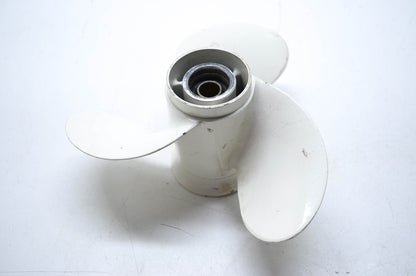 OEM Yamaha 9 1/4X10 1/2-J White Propeller