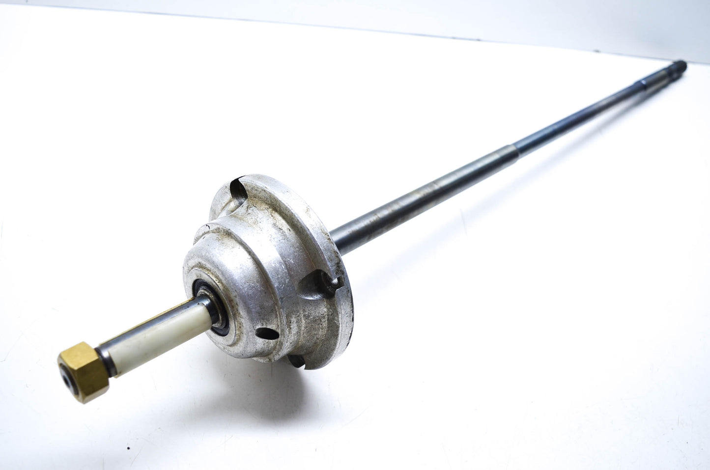 OEM Yamaha Y100-4 1562 1999 F100 Jet Y Driveshaft