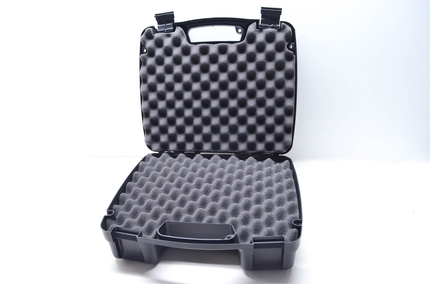 New Plano Gun Guard Four Pistol Accessory Case SE Series NOS