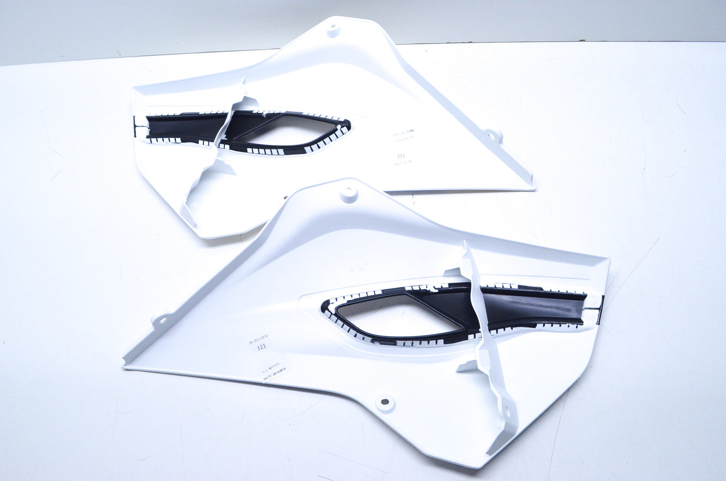 New OEM Husqvarna Left & Right Radiator Shroud Spoiler Kit NOS