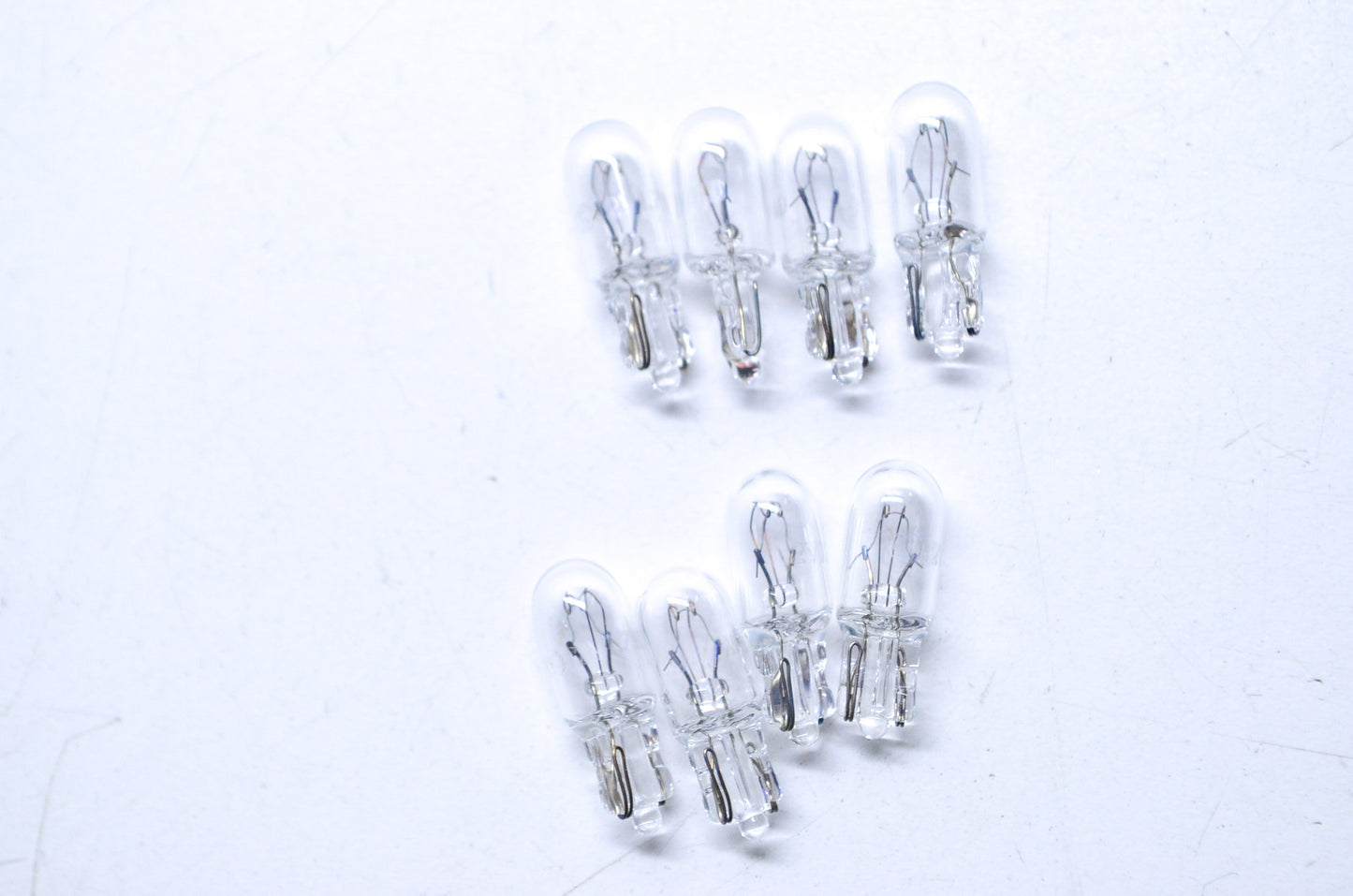 OEM Yamaha 3FV-83517-00-00 Bulb 12V-1.7W Qty 8 NOS