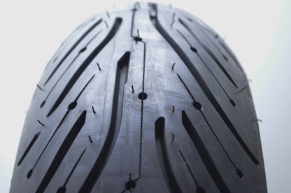 New Michelin 160/60ZR17 69W Pilot Road 4 Rear Tire NOS